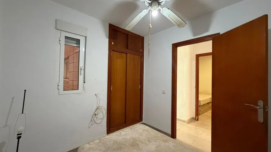 4 bedrooms apartment for sale, Torrevieja, Spain No. 198 № 15