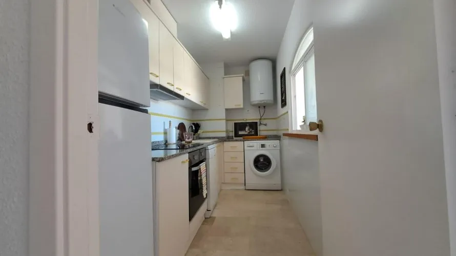 2 bedrooms penthouse for sale, Torrevieja, Spain No. 329 № 3