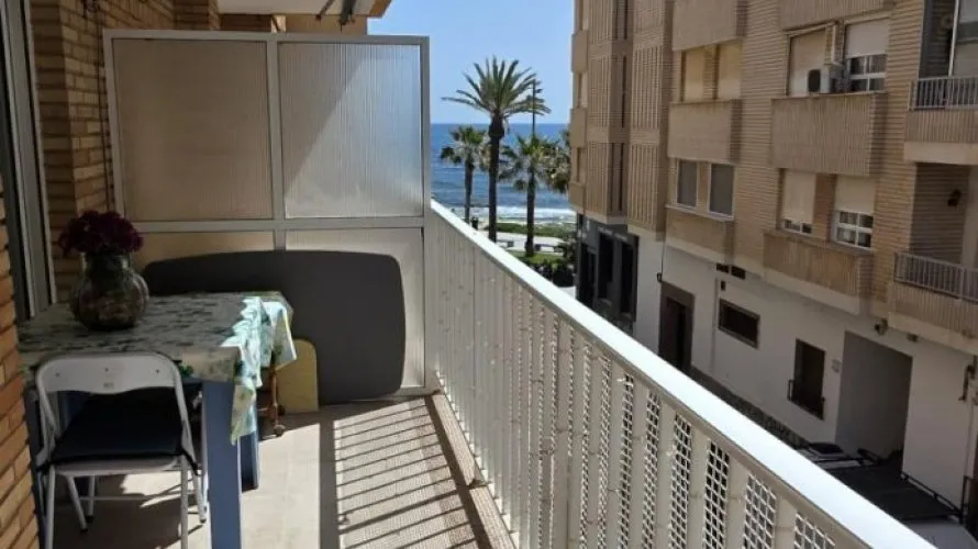 3 bedrooms apartment for sale, Torrevieja, Spain No. 314 № 2