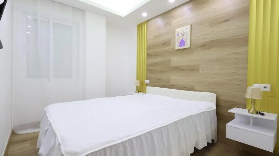 4 bedrooms apartment for sale, Torrevieja, Spain No. 304 № 7