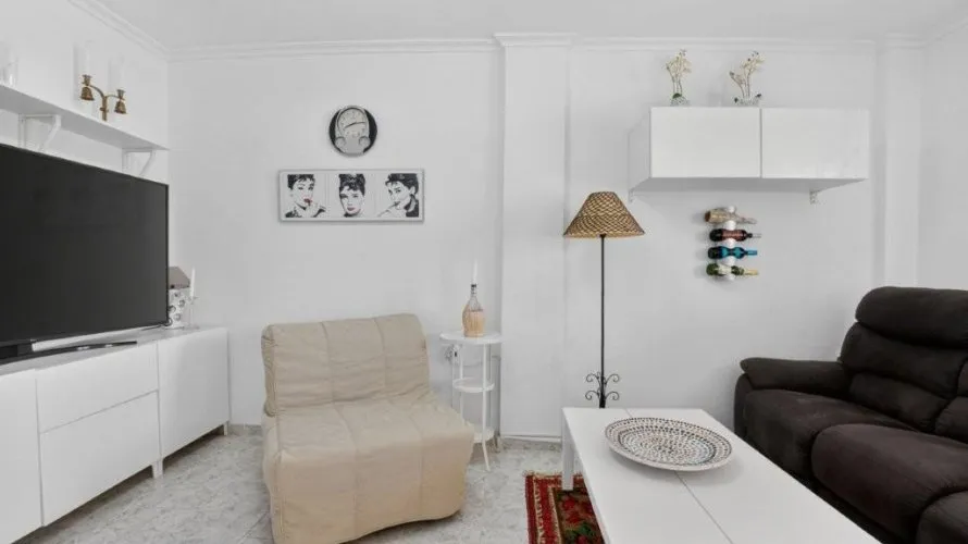 2 bedrooms house for sale , Torrevieja, Spain No. 282 № 6