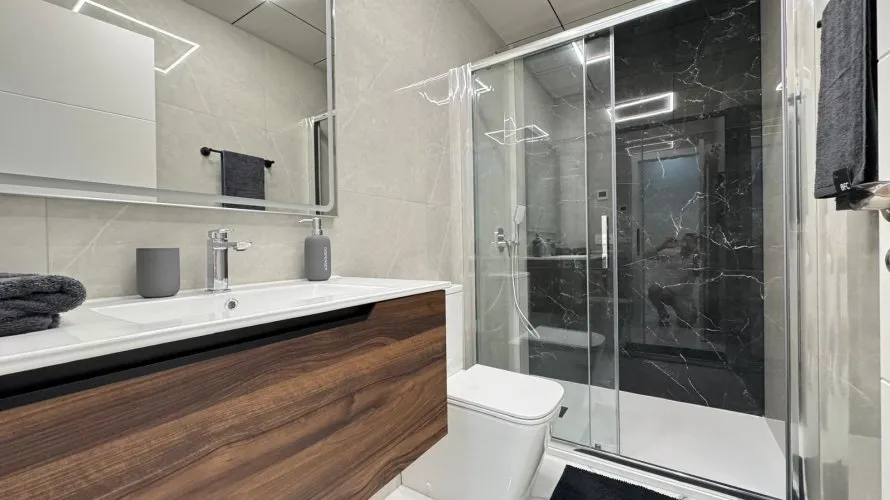 2 bedrooms apartment for sale, Torrevieja, Spain No. 318 № 22