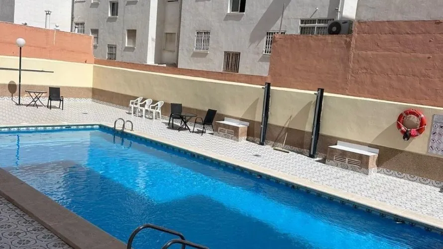 58m² apartment for sale, Torrevieja, Spain No. 288 № 11