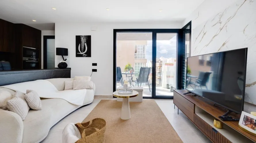 3 bedrooms apartment for sale, Torrevieja, Spain No. 321 № 24