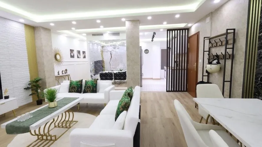 4 bedrooms apartment for sale, Torrevieja, Spain No. 304 № 12