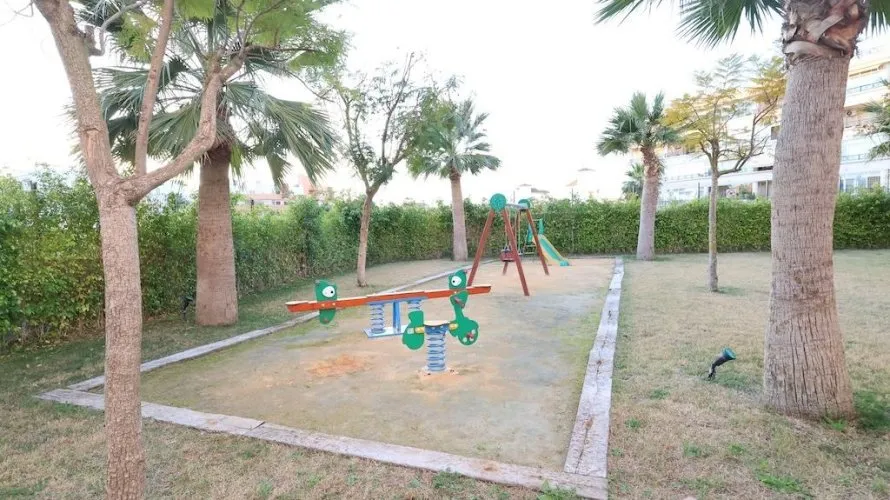 2 bedrooms apartment for sale , Torrevieja, Spain No. 292 № 2