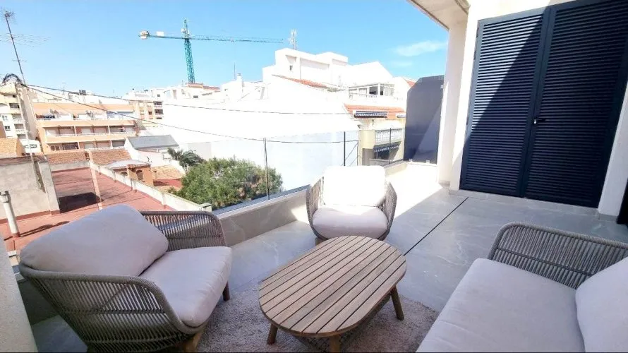 2 bedrooms penthouse for sale , Torrevieja, Spain No. 294 № 23