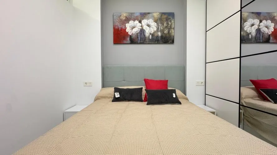 2 bedrooms apartment for sale, Torrevieja, Spain No. 318 № 17