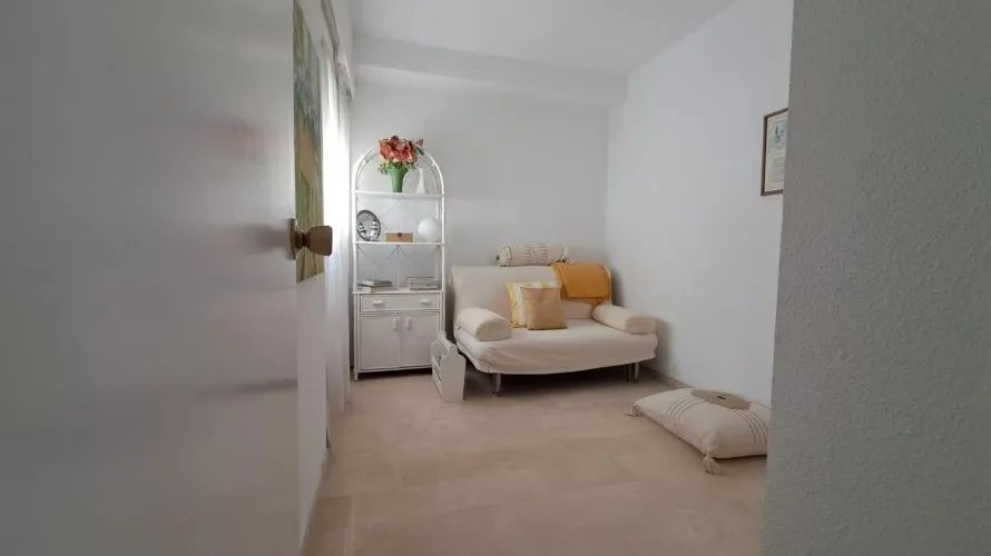 2 bedrooms penthouse for sale, Torrevieja, Spain No. 329 № 6
