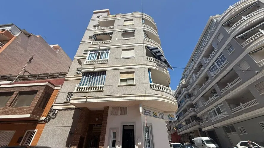 2 bedrooms penthouse for sale , Torrevieja, Spain No. 279 № 22
