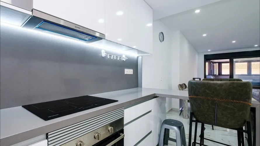 4 bedrooms penthouse for sale , Torrevieja, Spain No. 296 № 9
