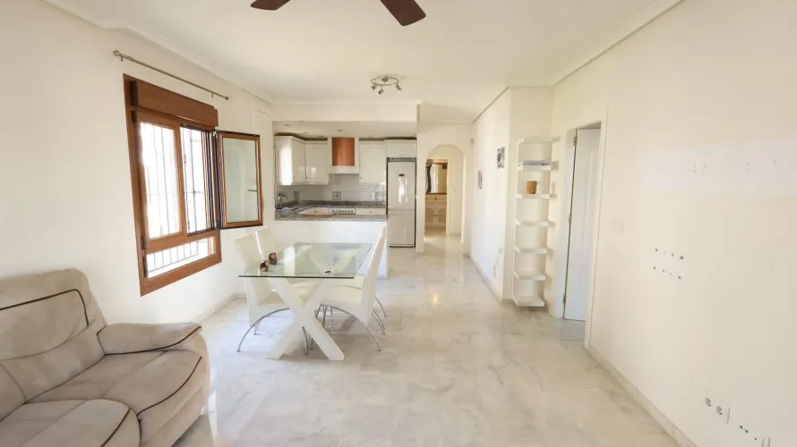 2 bedrooms apartment for sale, Torrevieja, Spain No. 309 № 6