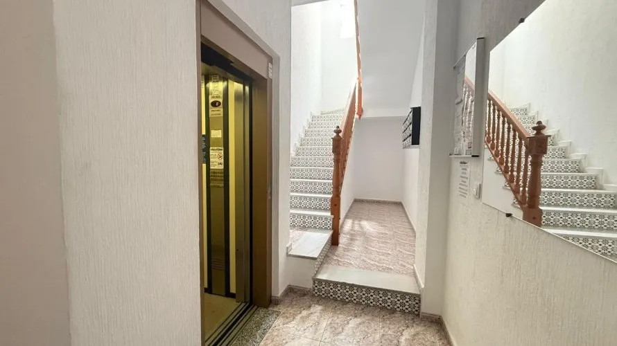 2 bedrooms penthouse for sale , Torrevieja, Spain No. 279 № 20