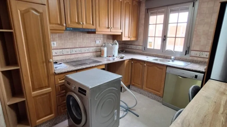 3 bedrooms apartment for sale , Torrevieja, Spain No. 290 № 7