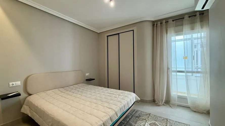 2 bedrooms apartment for sale, Torrevieja, Spain No. 330 № 24