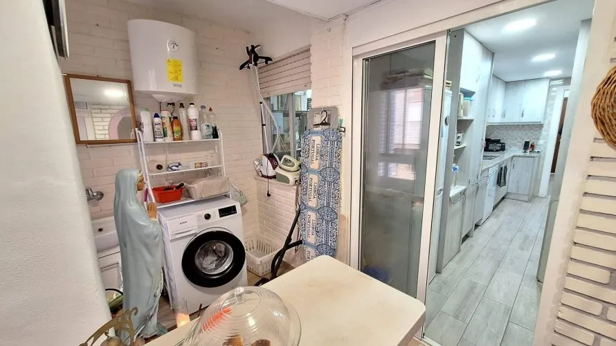 1 bedroom apartment for sale, Torrevieja, Spain No. 433 № 12