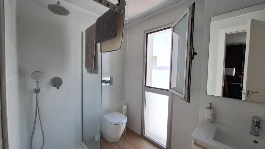 3 bedrooms apartment for sale, Torrevieja, Spain No. 332 № 14