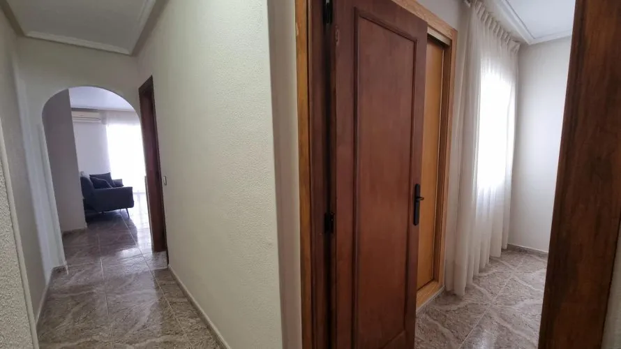2 bedrooms apartment for sale, Torrevieja, Spain No. 402 № 19