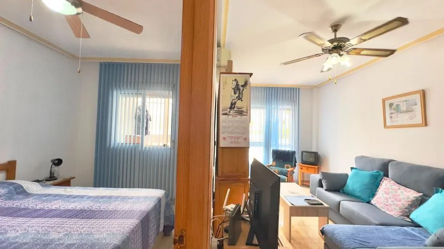 1 bedroom apartment for sale, Torrevieja, Spain No. 507 № 10