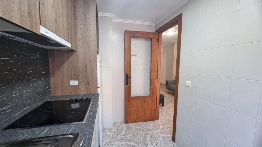 2 bedrooms apartment for sale, Torrevieja, Spain No. 402 № 5