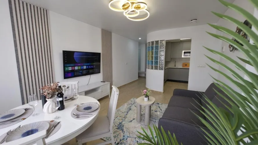 3 bedrooms apartment for sale, Torrevieja, Spain No. 369 № 10