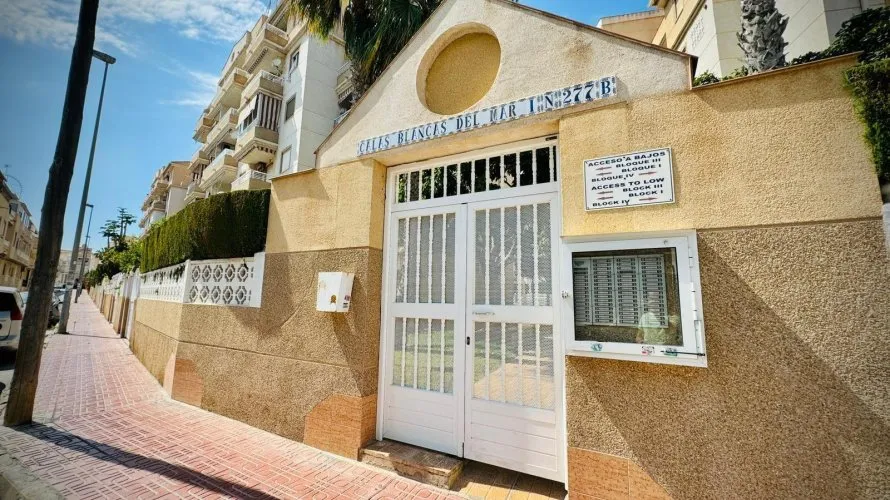 1 bedroom apartment for sale, Torrevieja, Spain No. 530
