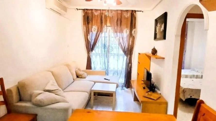 2 bedrooms apartment for sale, Torrevieja, Spain No. 450 № 14