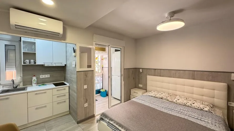 2 bedrooms apartment for sale, Torrevieja, Spain No. 391 № 11