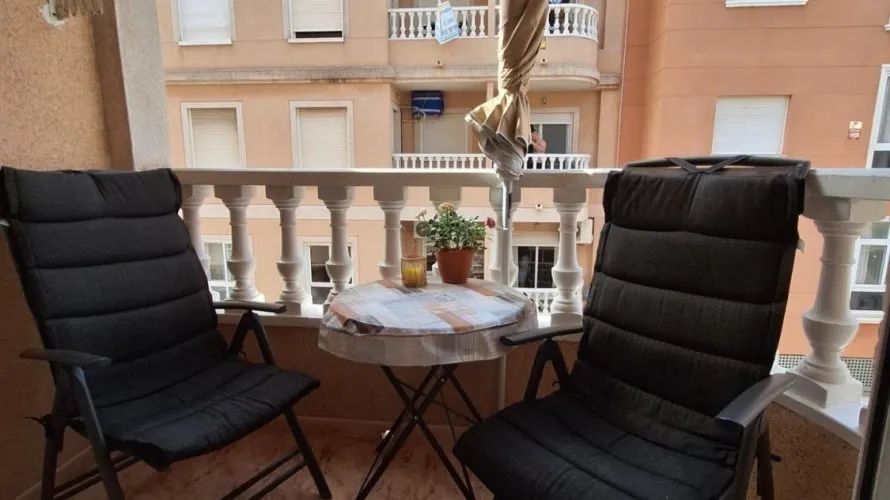 1 bedroom apartment for sale, Torrevieja, Spain No. 552 № 7