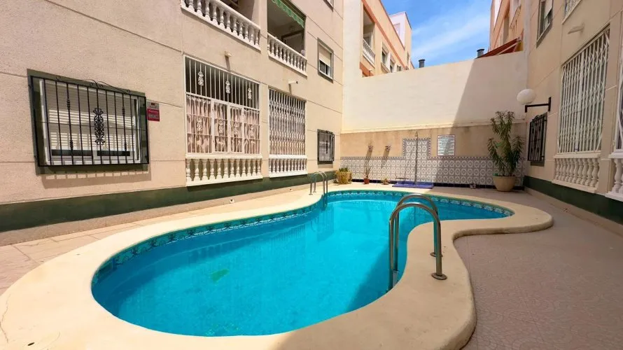 1 bedroom apartment for sale, Torrevieja, Spain No. 507 № 22
