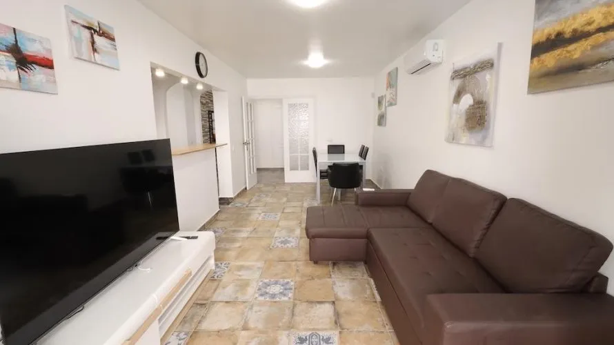 3 bedrooms apartment for sale, Torrevieja, Spain No. 357 № 11