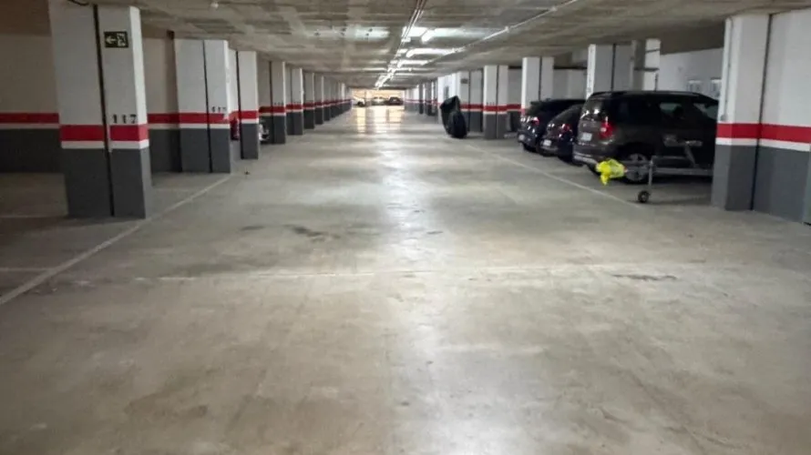 13m² parking for sale, Torrevieja, Spain No. 538 № 2