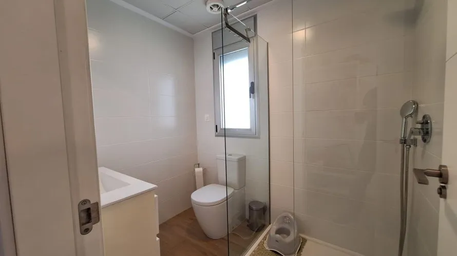 3 bedrooms apartment for sale, Torrevieja, Spain No. 332 № 9