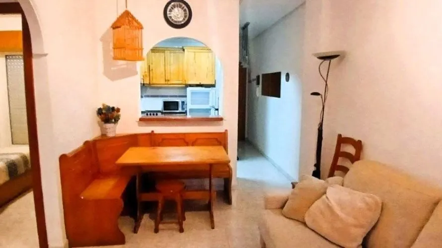 2 bedrooms apartment for sale, Torrevieja, Spain No. 450 № 4