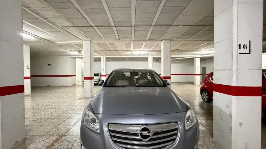 32m² garage for sale, Torrevieja, Spain No. 448 № 2