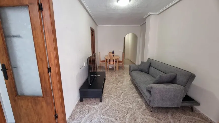 2 bedrooms apartment for sale, Torrevieja, Spain No. 402 № 1