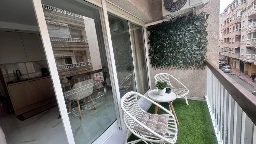 51m² apartment for sale, Torrevieja, Spain No. 486 № 13