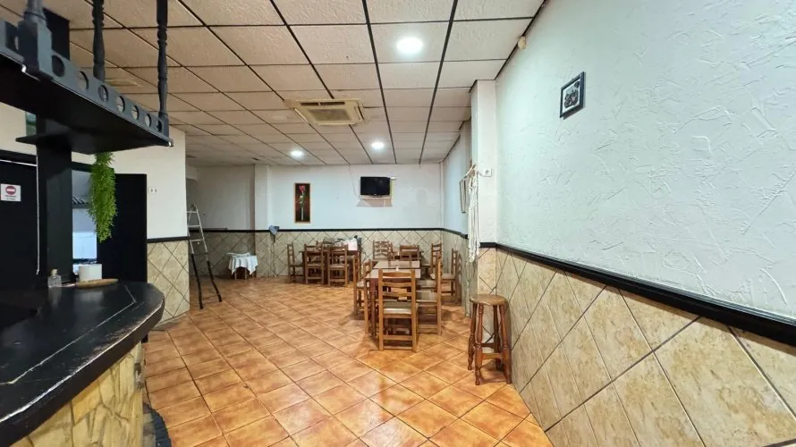 159m² commercial property for sale, Torrevieja, Spain No. 384 № 16
