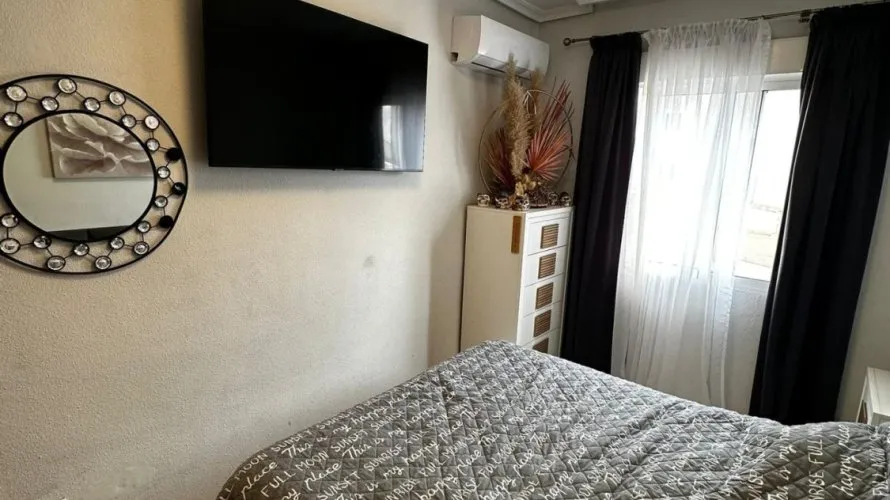 2 bedrooms apartment for sale, Torrevieja, Spain No. 415 № 22