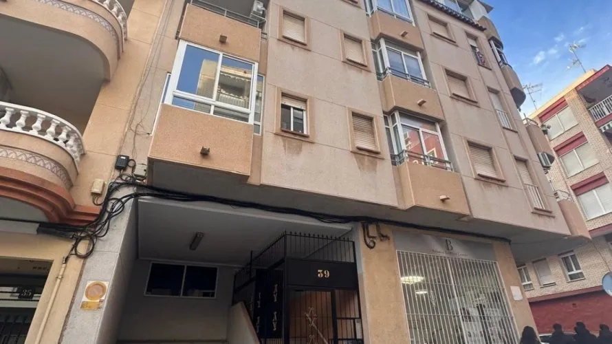 1 bedroom penthouse for sale, Torrevieja, Spain No. 428 № 23