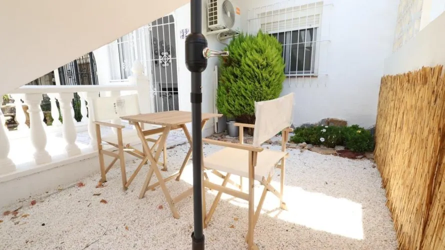 1 bedroom bungalow for sale, Torrevieja, Spain No. 514 № 12