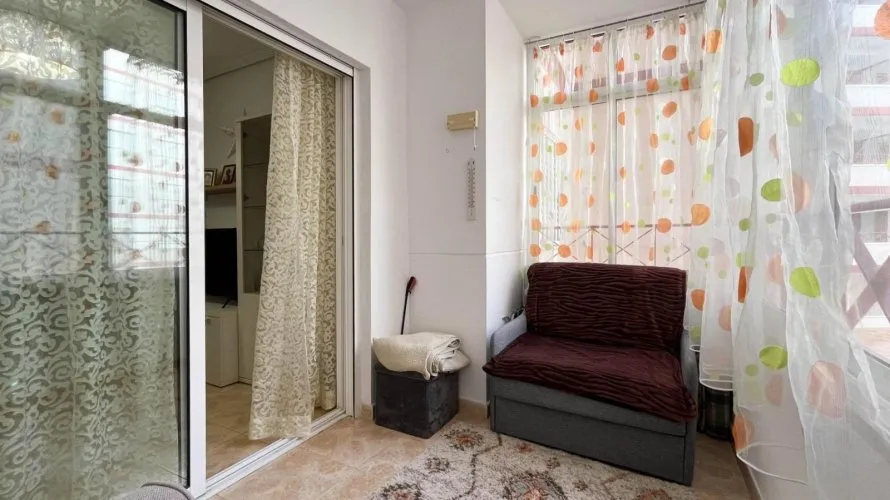 1 bedroom apartment for sale, Torrevieja, Spain No. 523 № 7