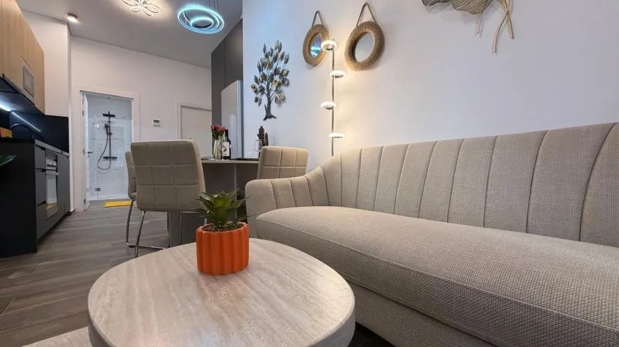 2 bedrooms apartment for sale, Torrevieja, Spain No. 445 № 21