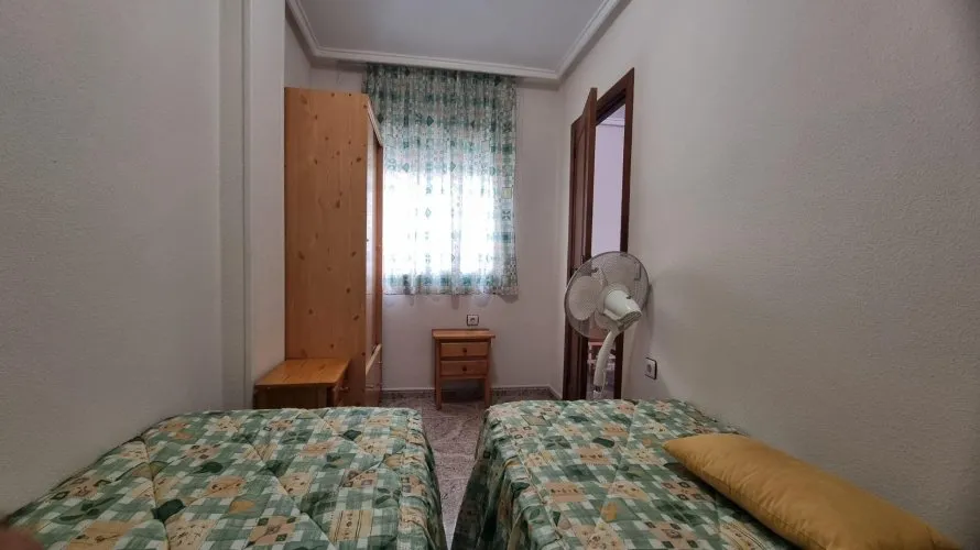 2 bedrooms apartment for sale, Torrevieja, Spain No. 402 № 10