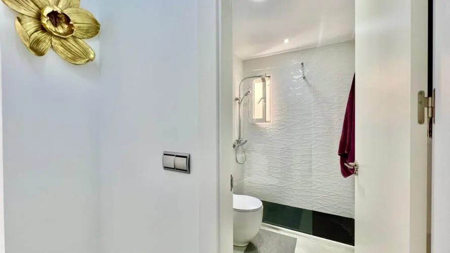 1 bedroom penthouse for sale, Torrevieja, Spain No. 499 № 21