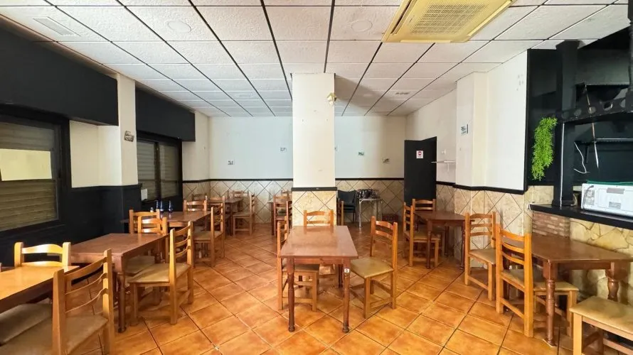 159m² commercial property for sale, Torrevieja, Spain No. 384 № 26