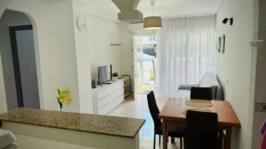 1 bedroom apartment for sale, Torrevieja, Spain No. 530 № 10