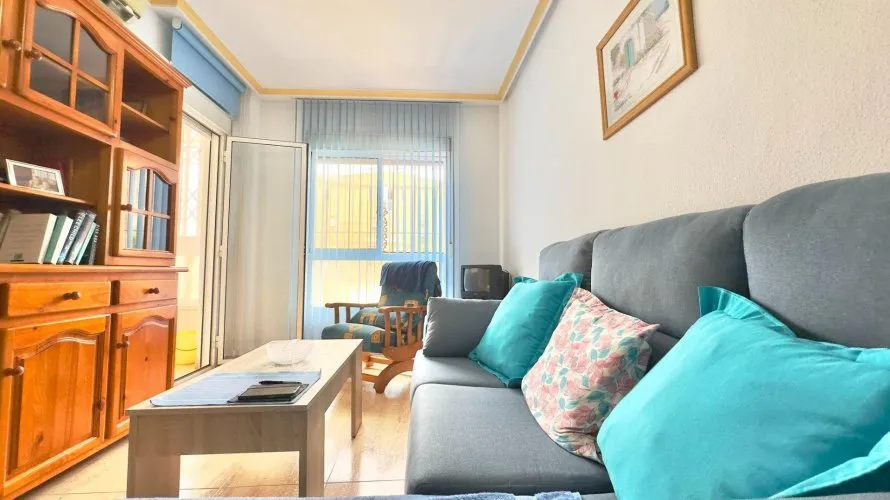 1 bedroom apartment for sale, Torrevieja, Spain No. 507 № 1