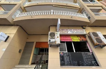 150m² commercial property for sale, Torrevieja, Spain No. 378