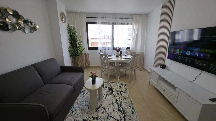 3 bedrooms apartment for sale, Torrevieja, Spain No. 369 № 9